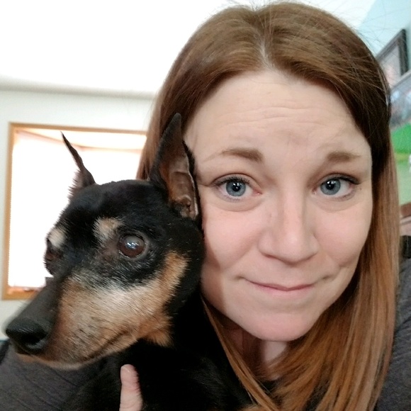 Meet your Posher, Tessa - Picture 1 of 1